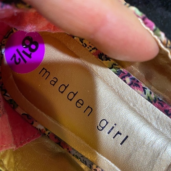Madden Girl Pink Floral open toe ballet flats, size 8.5 - Picture 9 of 10